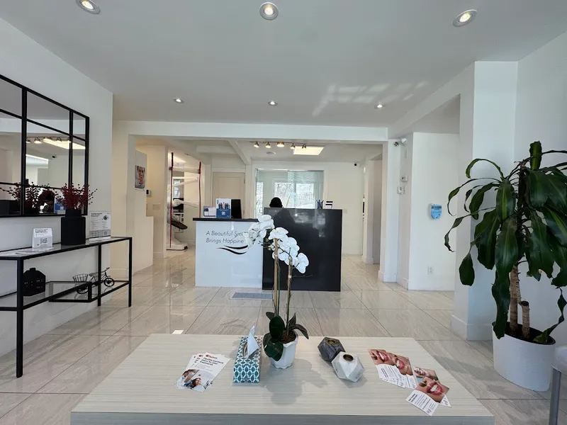 Pearl Dental Group clinical treatment space