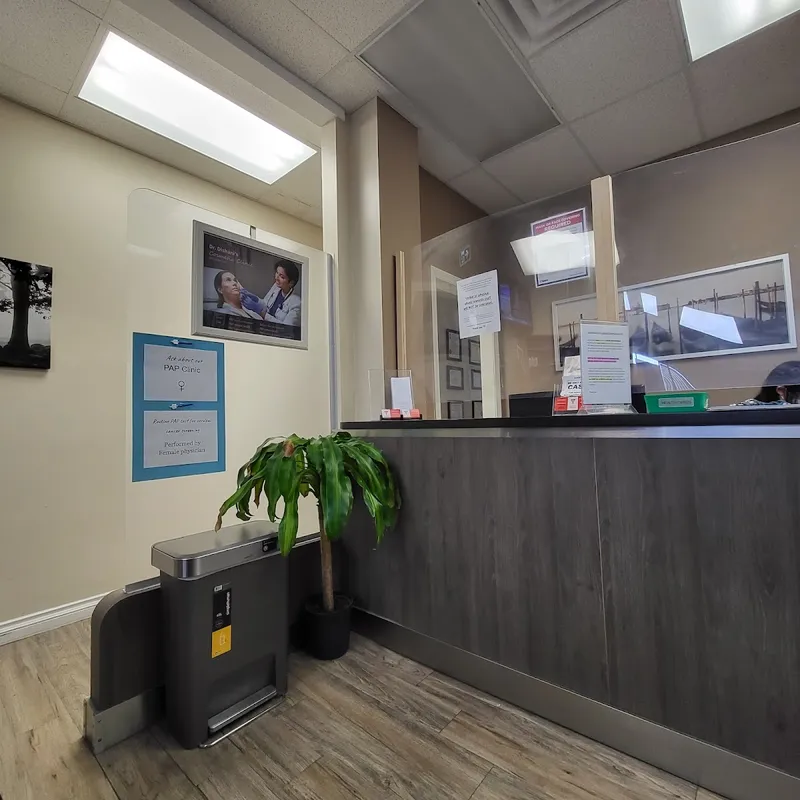 Yonge Elmwood Medical Clinic reception area at 5025 Yonge Street in Willowdale North York