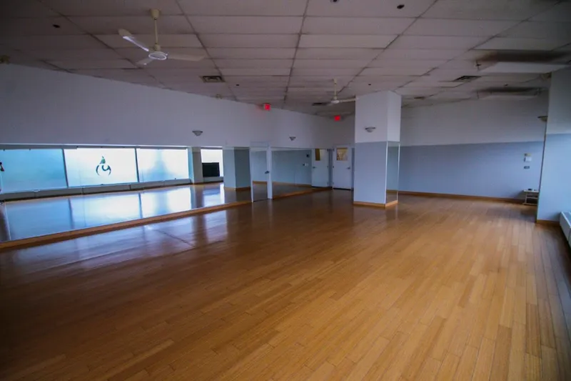 SAANA Yoga studio interior